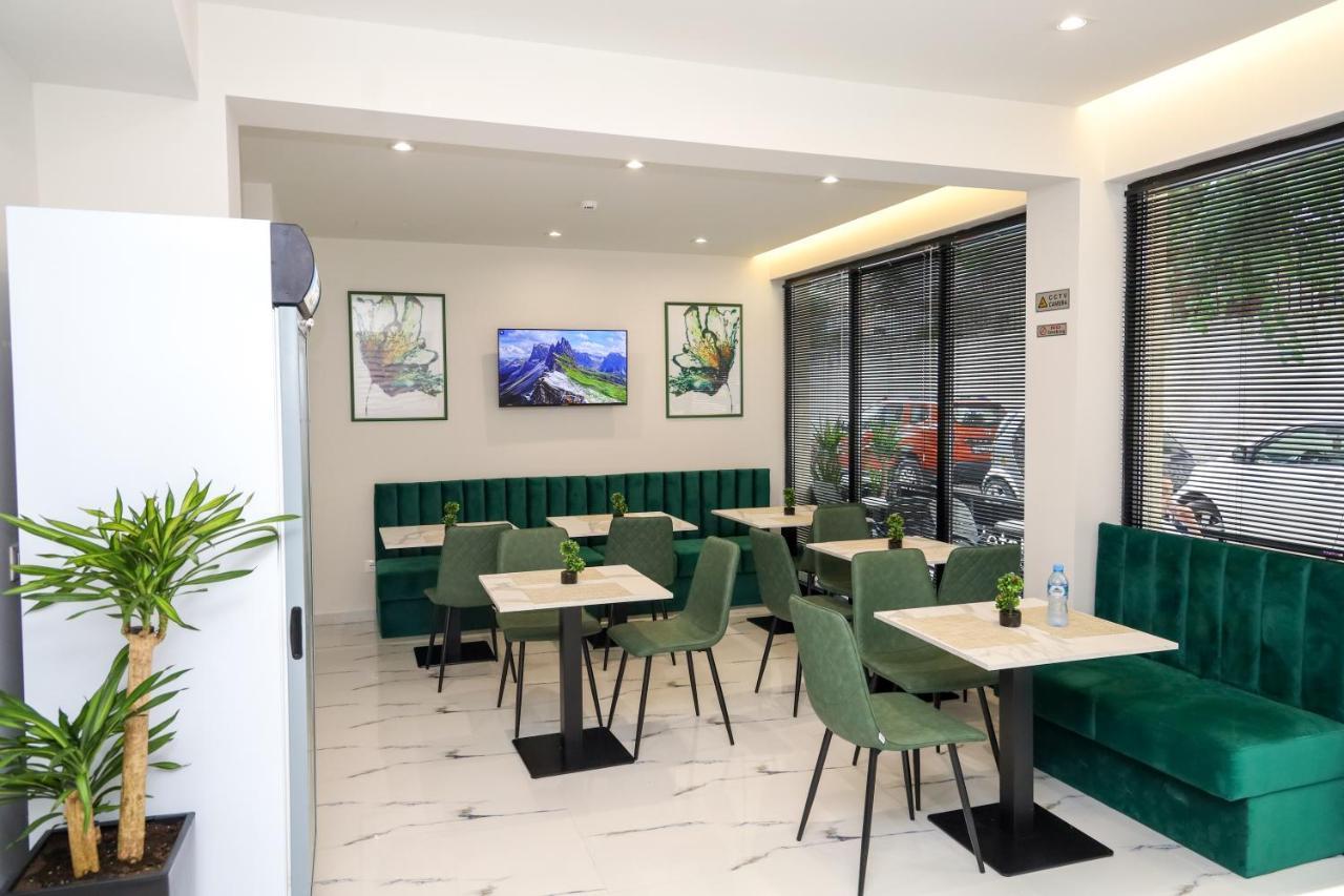 N Hotel City Center By Noshi Tirana Bagian luar foto